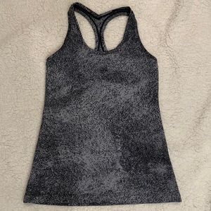 Lululemon gray/black Tank